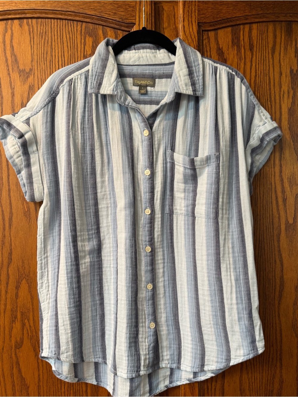 NWOT Style & Co. Women’s Short-Sleeve Striped Button-Up Shirt, Size Small